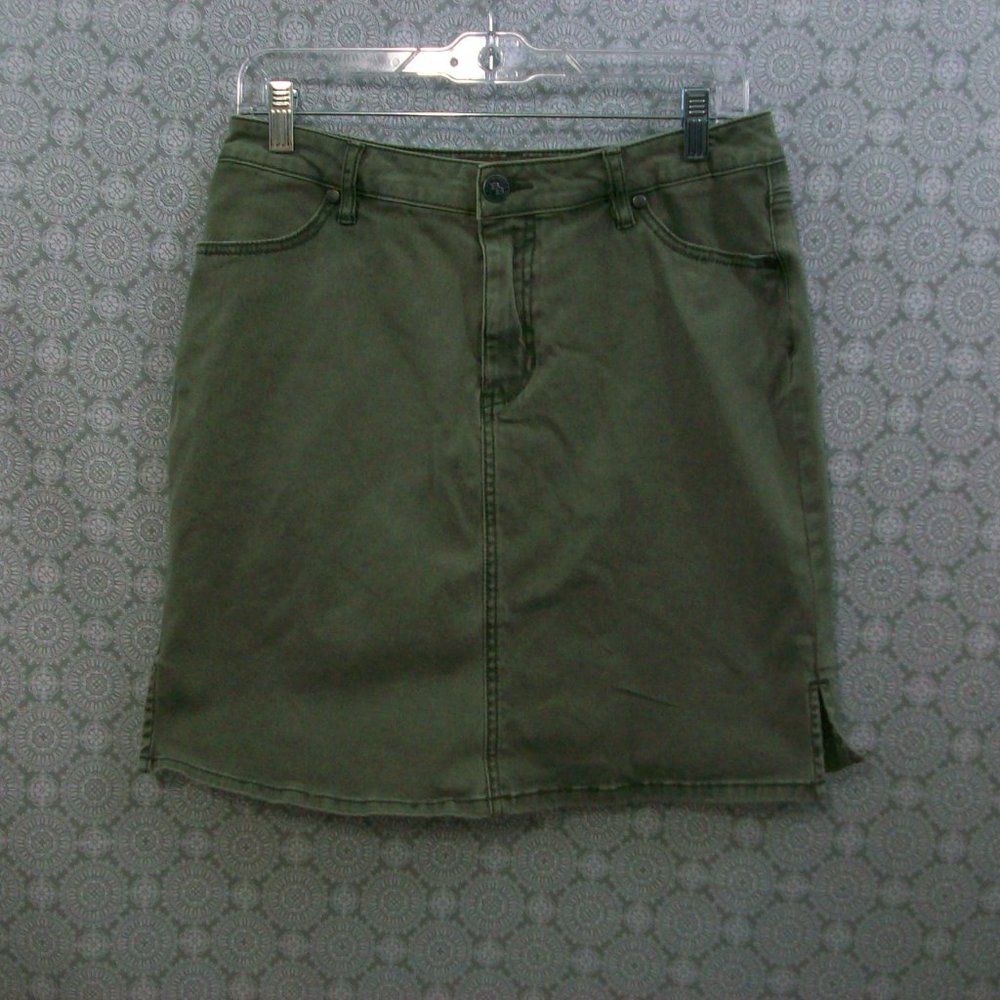 Bit & Bridle Green Denim Skirt 8